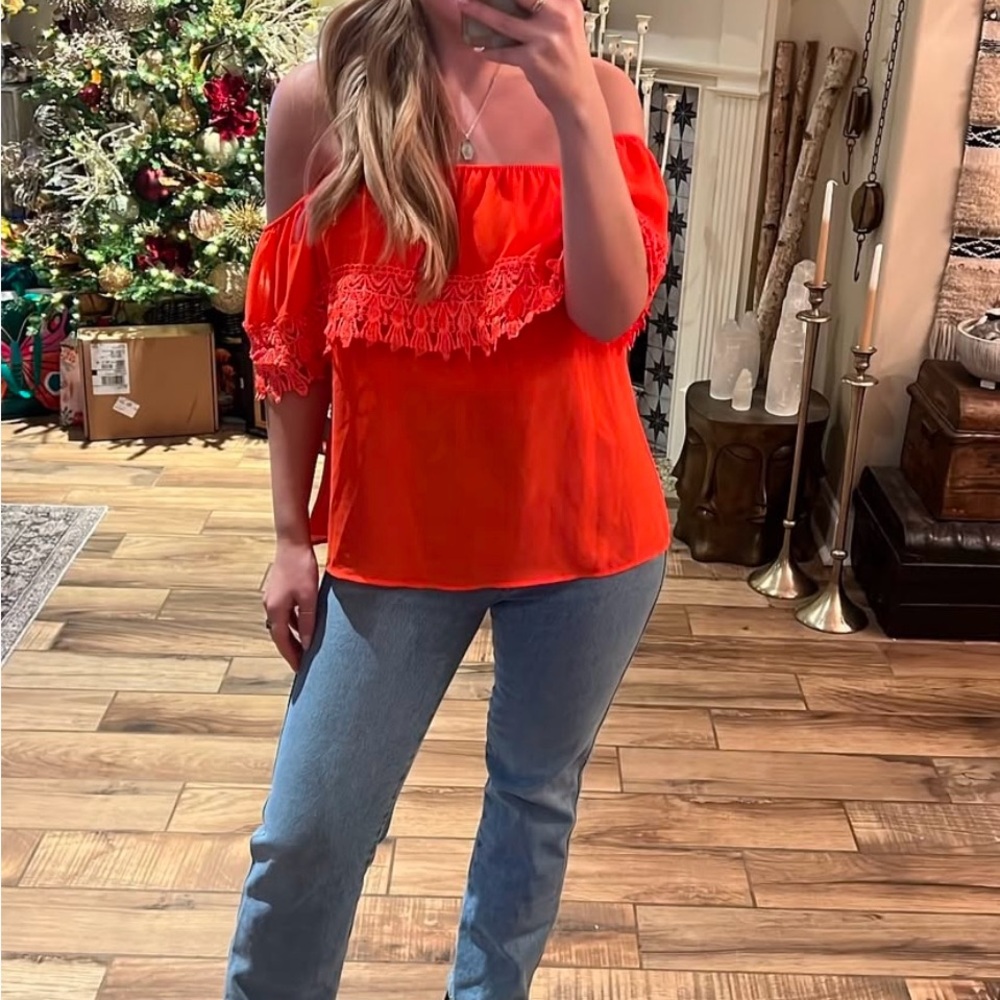Sucre collective orange off shoulder blouse size large